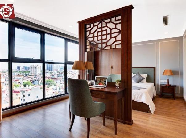 Cau Giay Hotel - By Bay Luxury Ханой Екстериор снимка